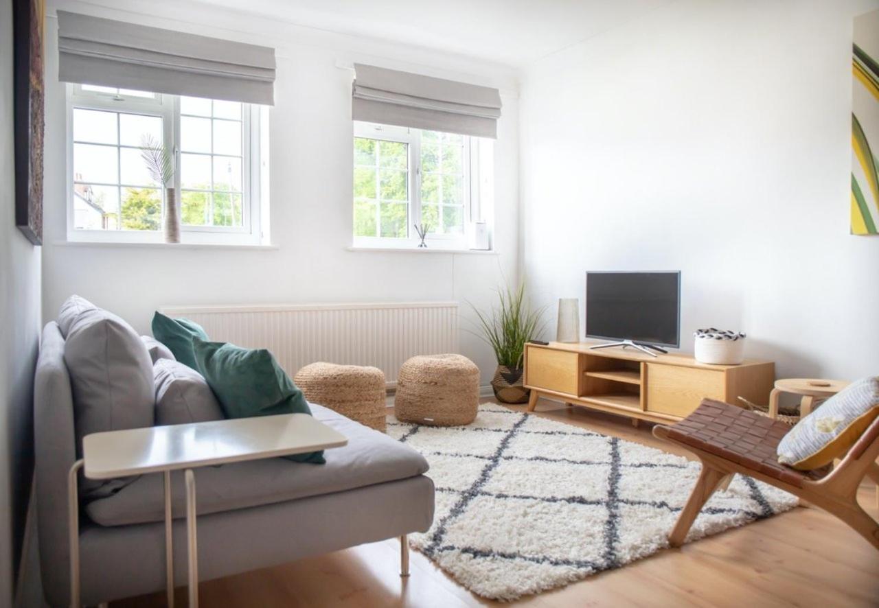 Guestready - Homely Leeds City Apartment Sleep 4 Meanwood Buitenkant foto
