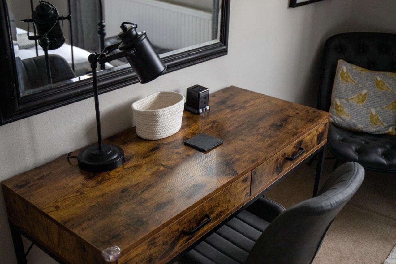 Guestready - Homely Leeds City Apartment Sleep 4 Meanwood Buitenkant foto