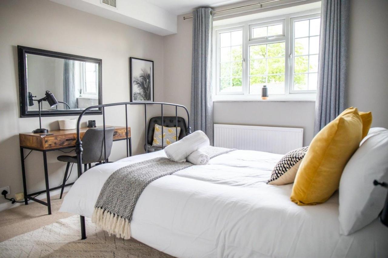 Guestready - Homely Leeds City Apartment Sleep 4 Meanwood Buitenkant foto