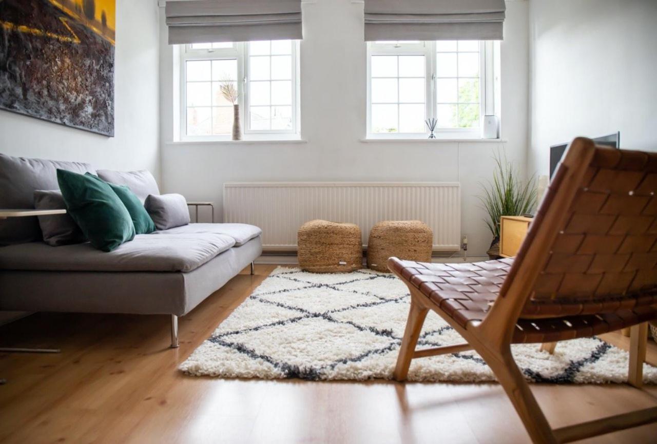 Guestready - Homely Leeds City Apartment Sleep 4 Meanwood Buitenkant foto