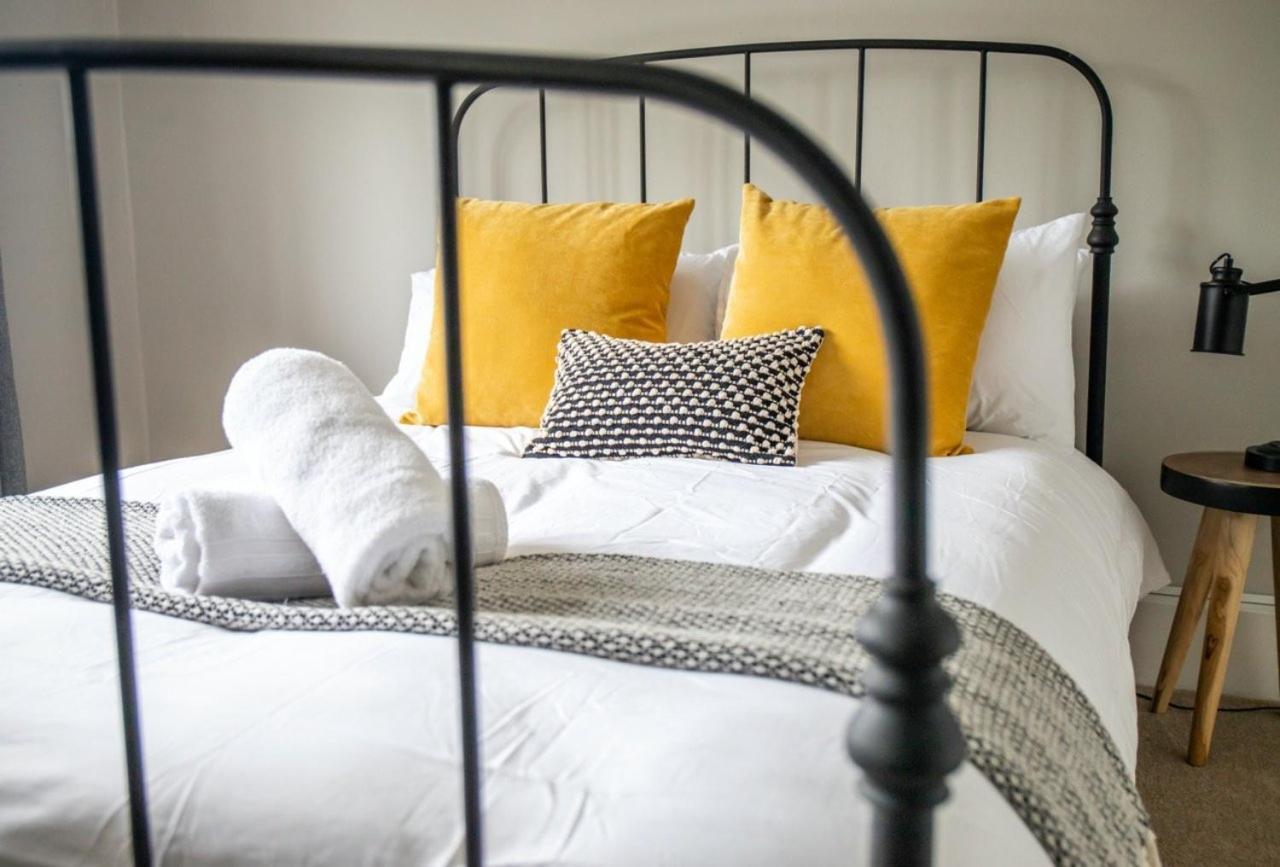 Guestready - Homely Leeds City Apartment Sleep 4 Meanwood Buitenkant foto