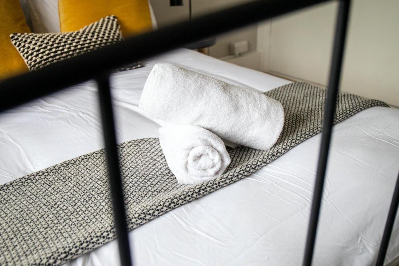 Guestready - Homely Leeds City Apartment Sleep 4 Meanwood Buitenkant foto