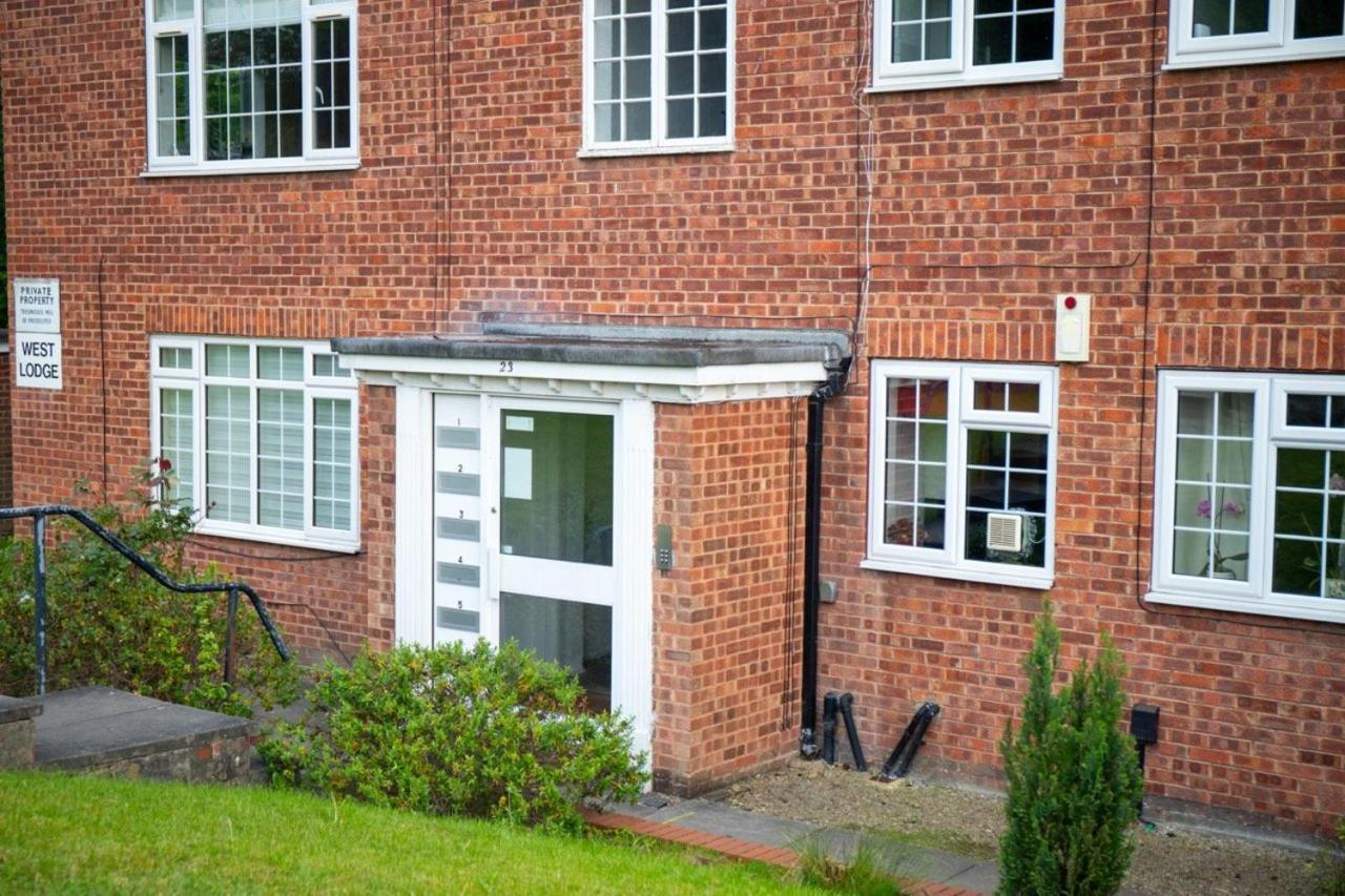 Guestready - Homely Leeds City Apartment Sleep 4 Meanwood Buitenkant foto
